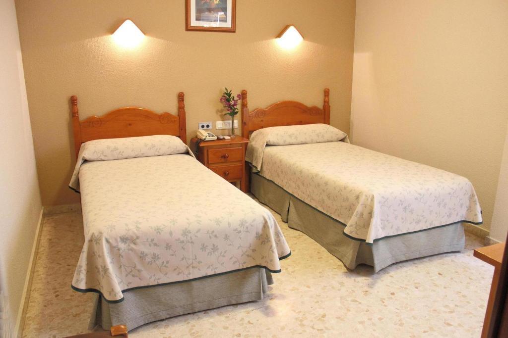 Hotel Abadi Cordoba Phòng bức ảnh